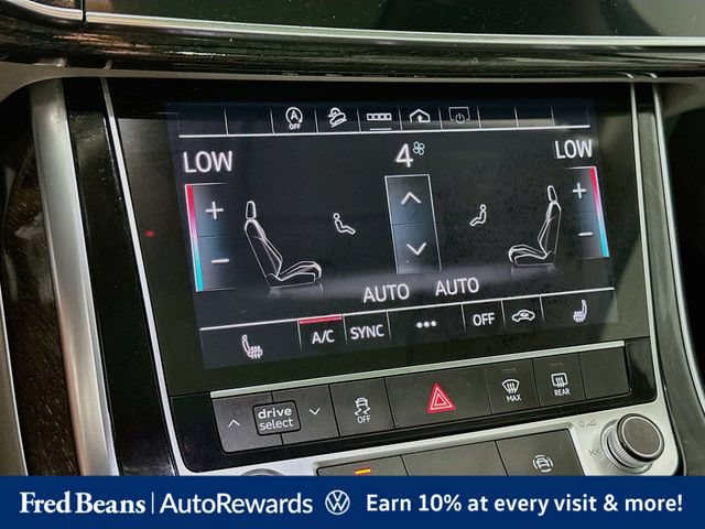 Used 2022 Audi Q7 3.0T Premium AWD/4WD image 21