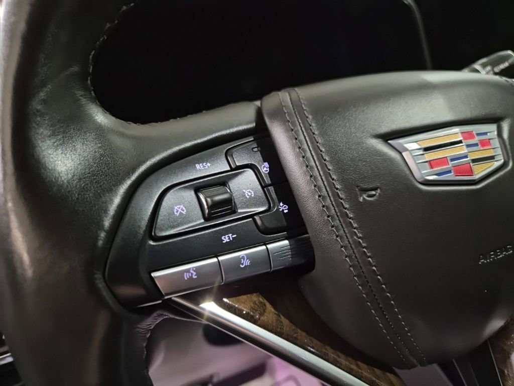 Used 2021 Cadillac Escalade Sport Platinum w/ Heavy-Duty Trailer Package image 16