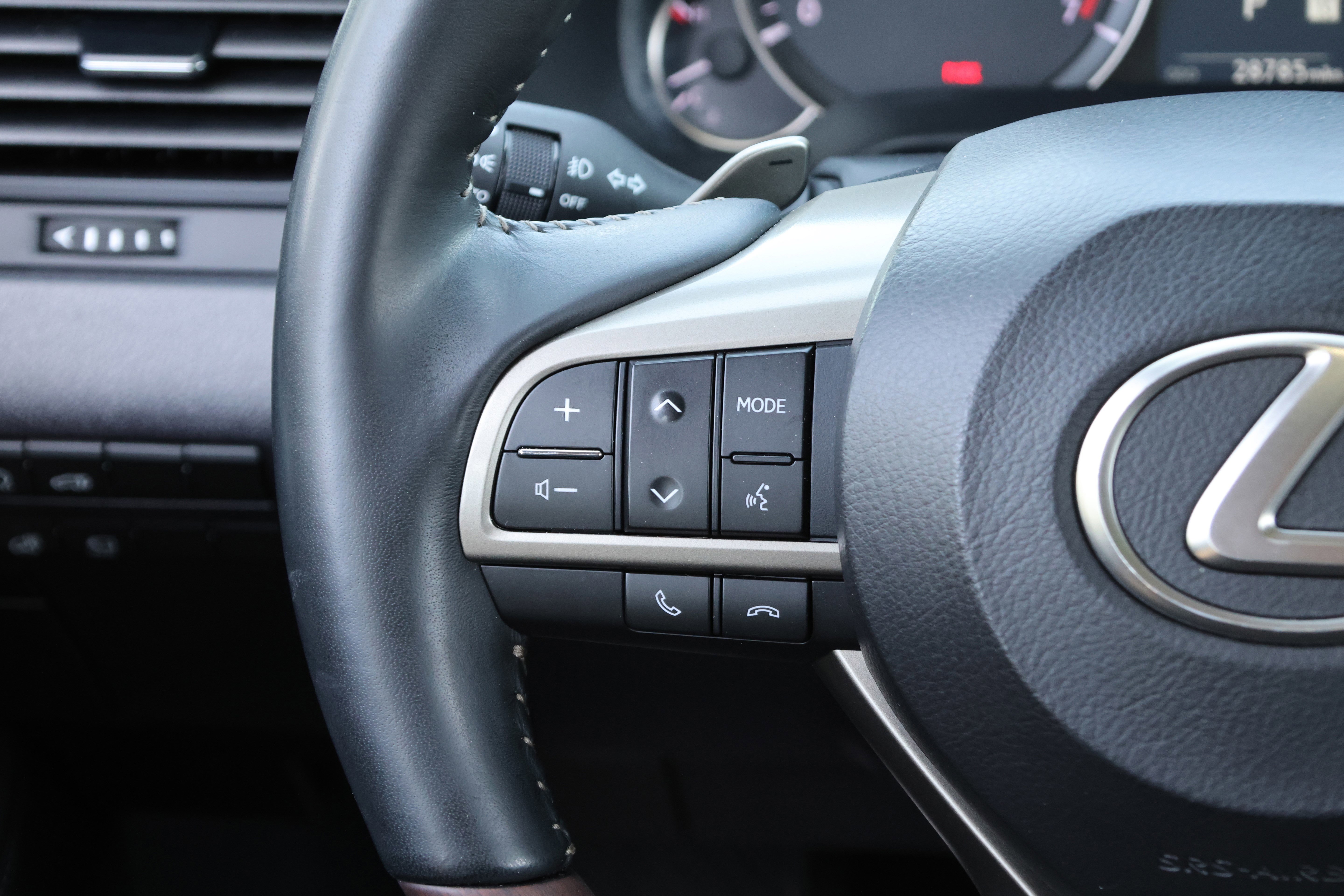 Used 2022 Lexus RX 350 FWD w/ Premium Package image 18