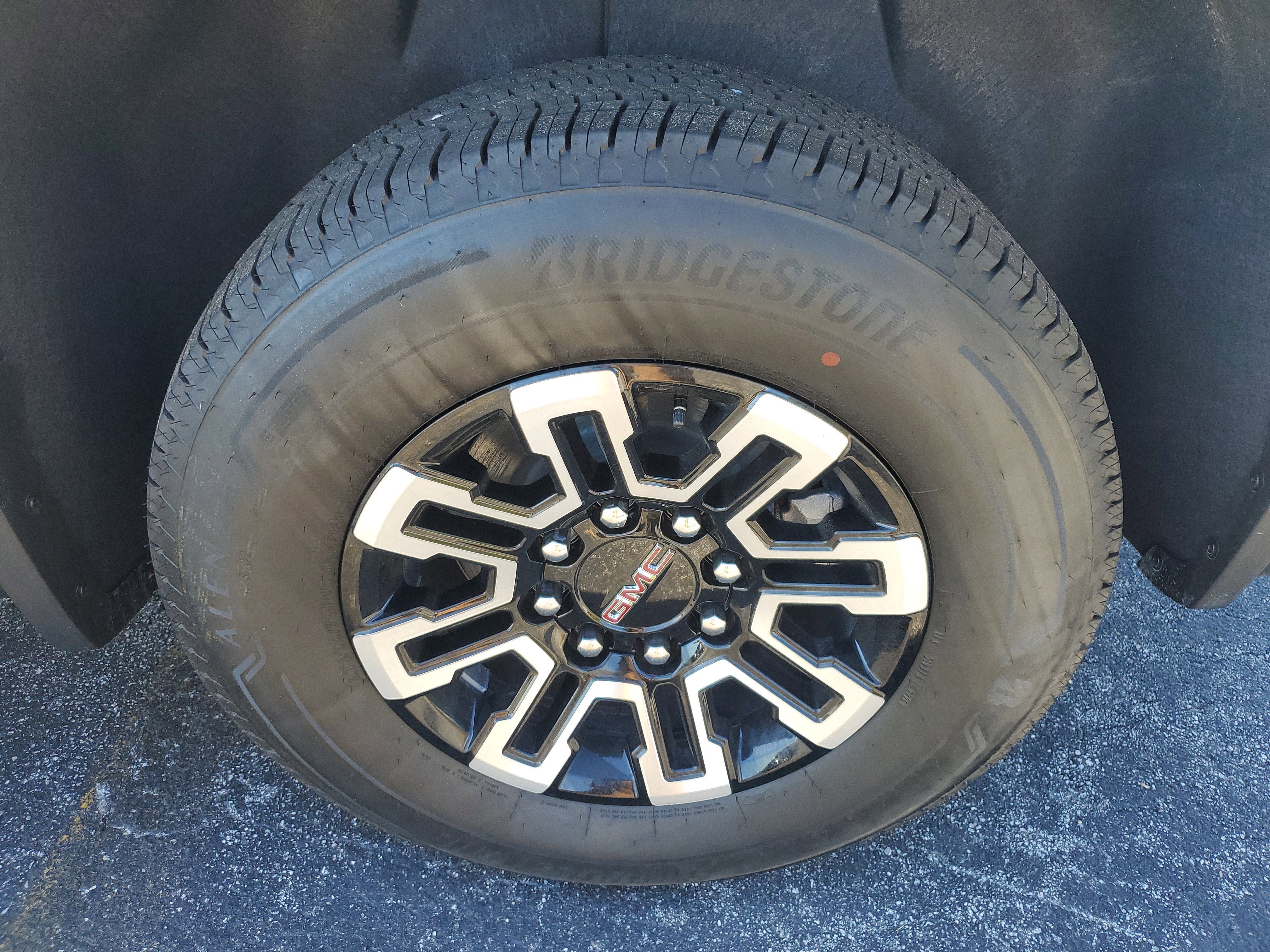 New 2026 GMC Sierra EV Elevation w/ Premium Package image 8