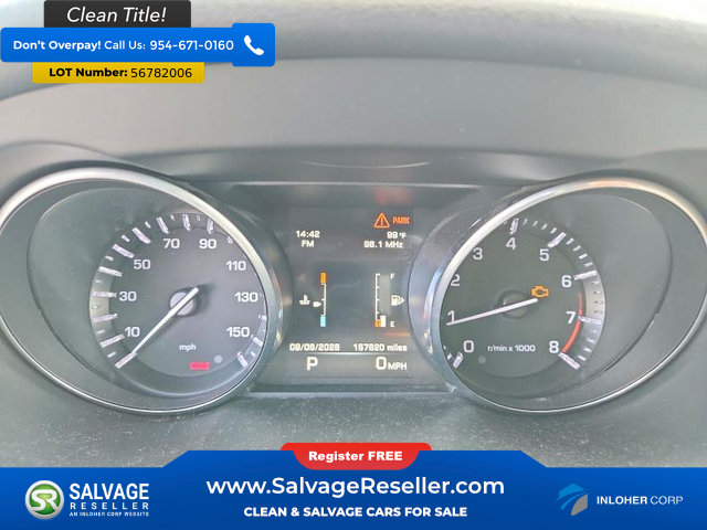 Used 2016 Land Rover Discovery Sport HSE AWD/4WD image 12