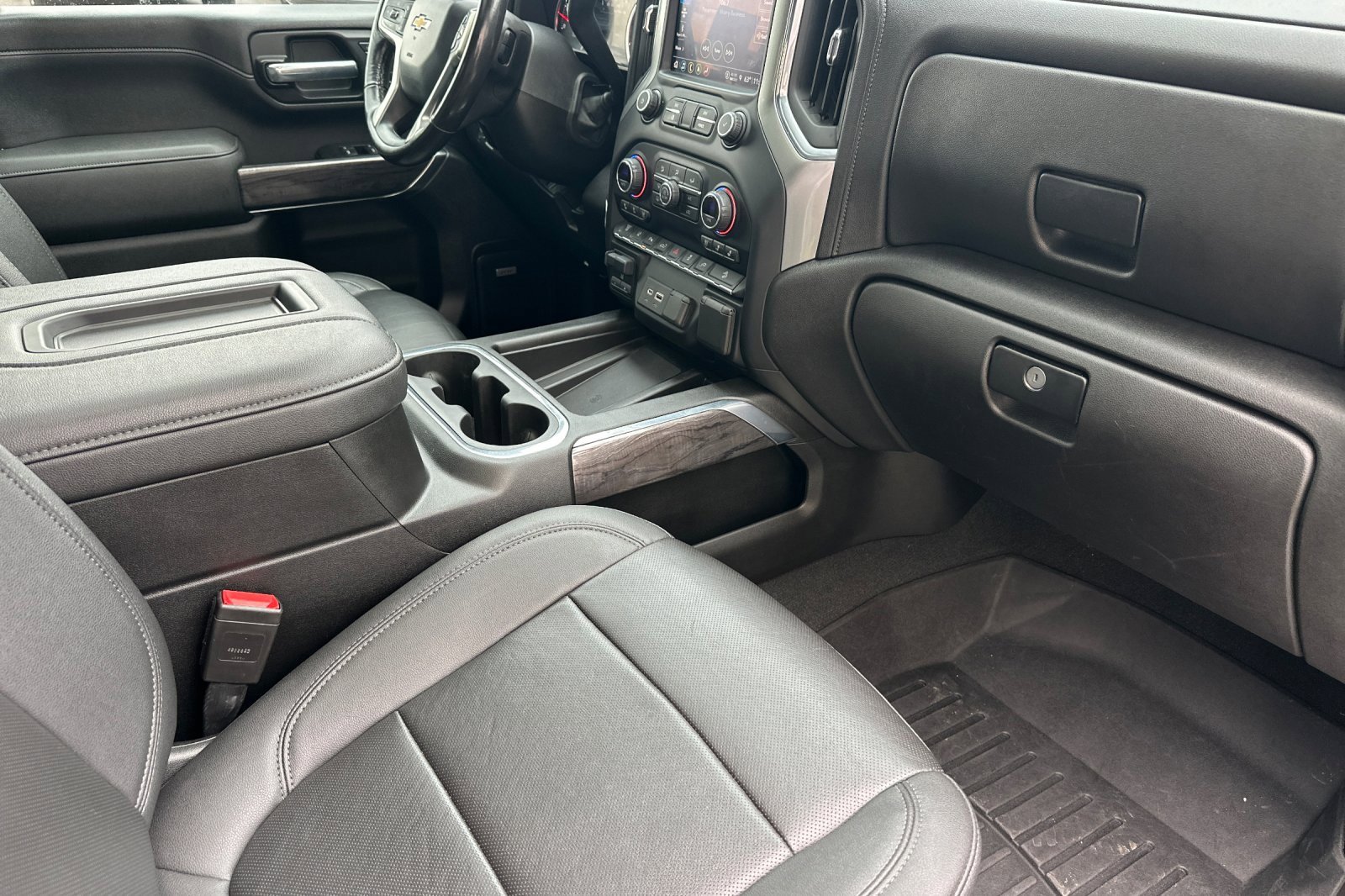 Used 2021 Chevrolet Silverado 2500 LTZ w/ Z71 Chrome Sport Edition image 19