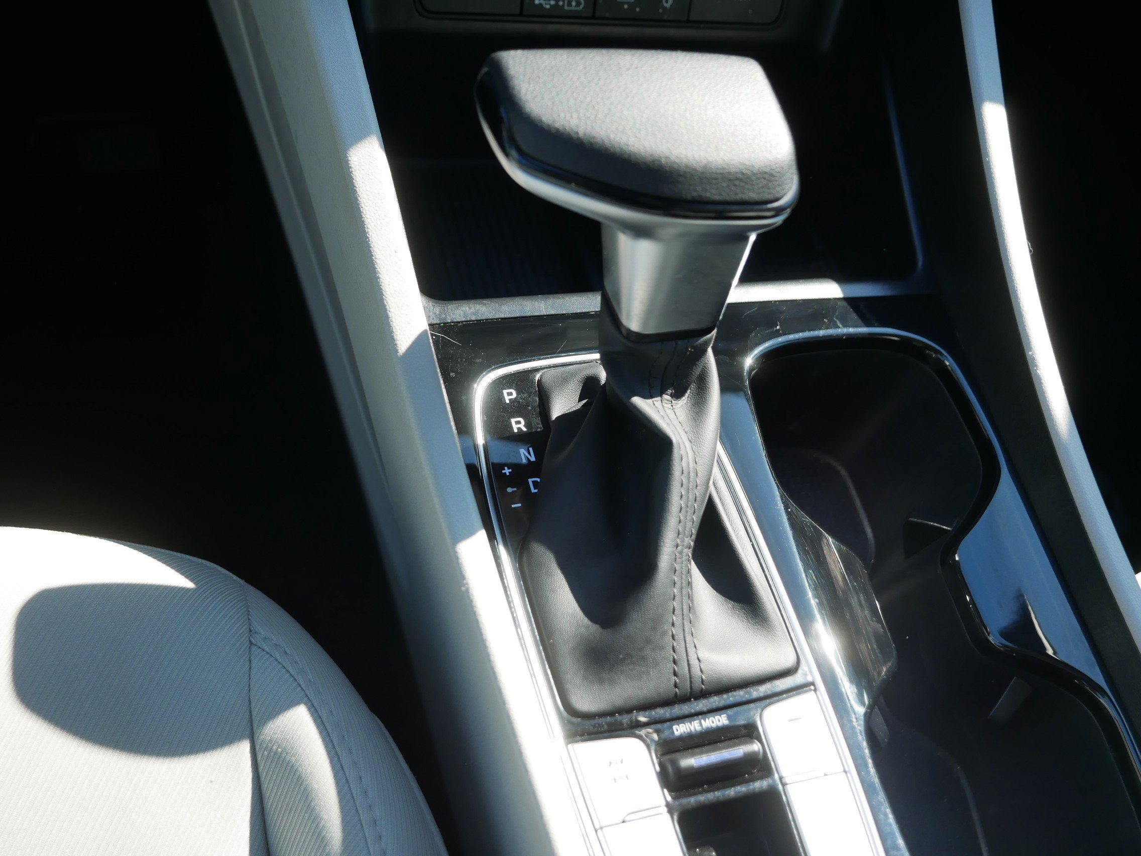 Certified 2025 Hyundai Tucson SEL image 24