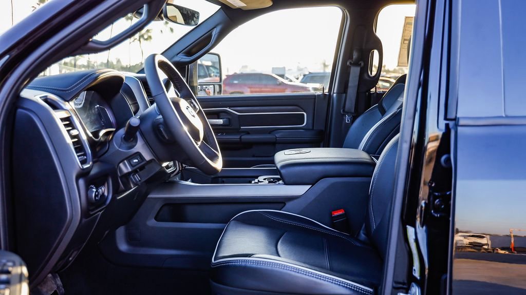New 2025 RAM 3500 Laramie image 21