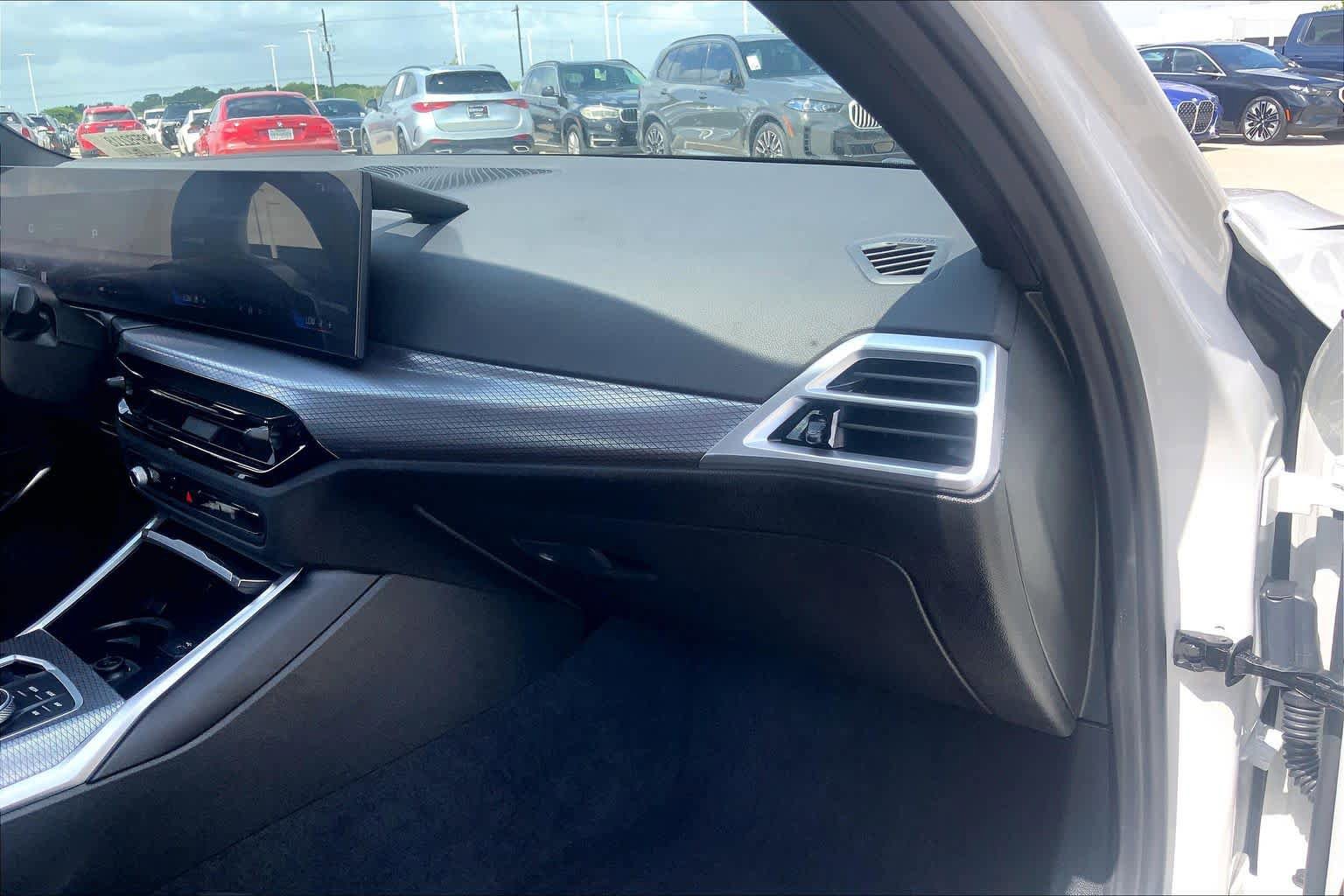 Used 2025 BMW M340i RWD image 18