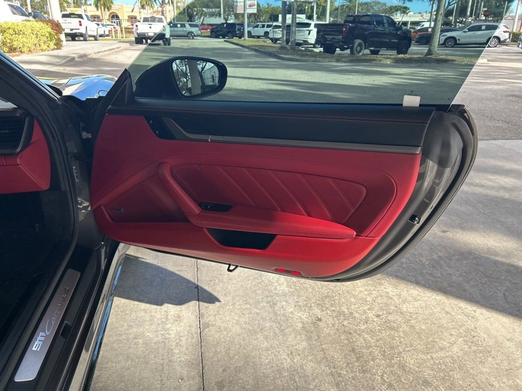 Used 2024 Porsche 911 Carrera 4 image 29