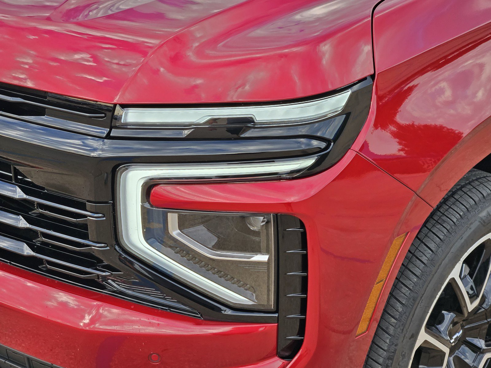 New 2026 Chevrolet Tahoe RST w/ Comfort Package AWD/4WD image 5