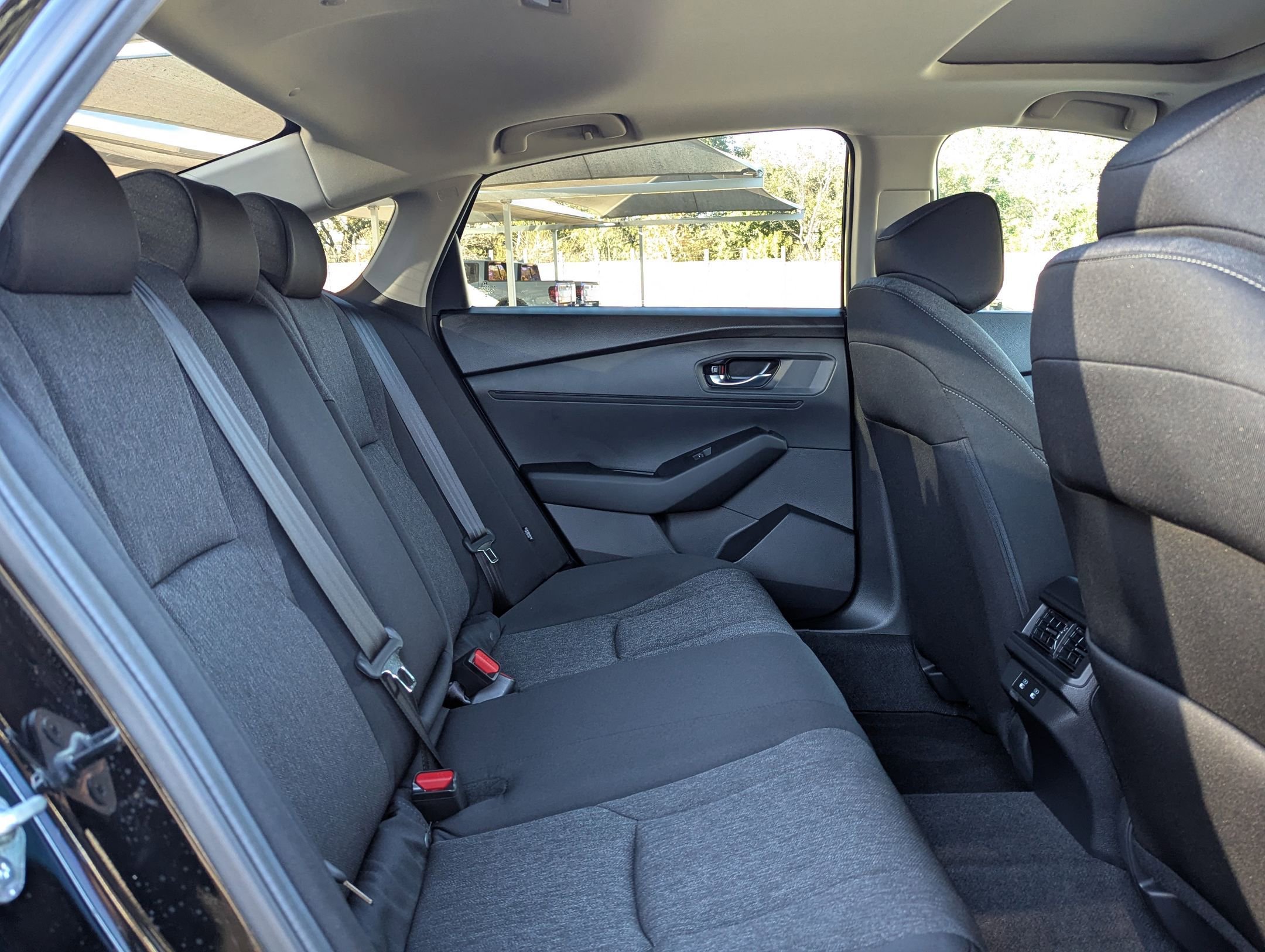 Used 2025 Honda Accord SE image 25