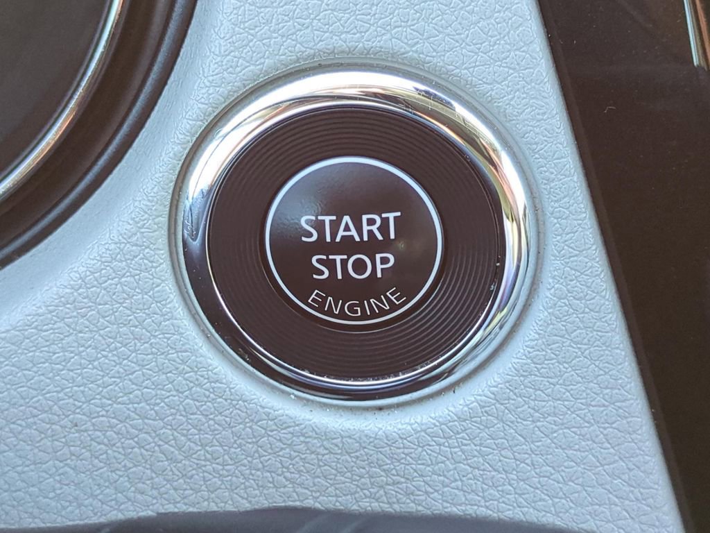 Certified 2022 Nissan Rogue Sport SL image 24