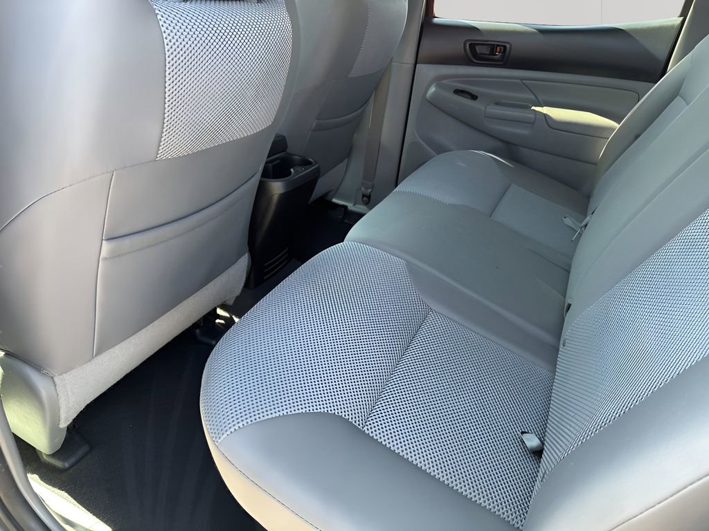 Used 2013 Toyota Tacoma PreRunner w/ TRD Sport Pkg image 19