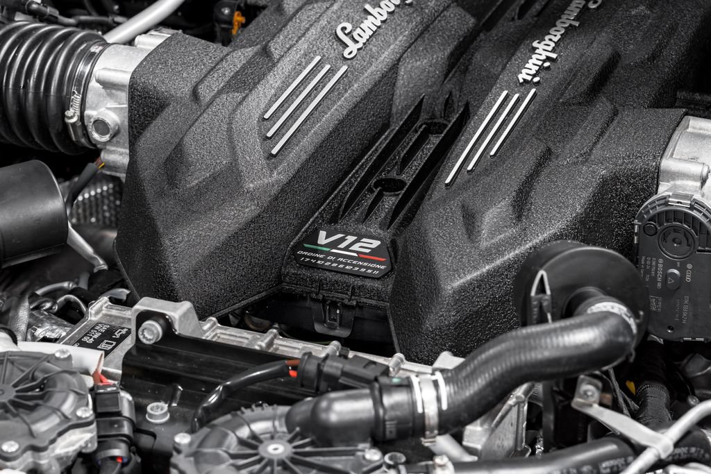 Used 2024 Lamborghini Revuelto AWD/4WD image 55