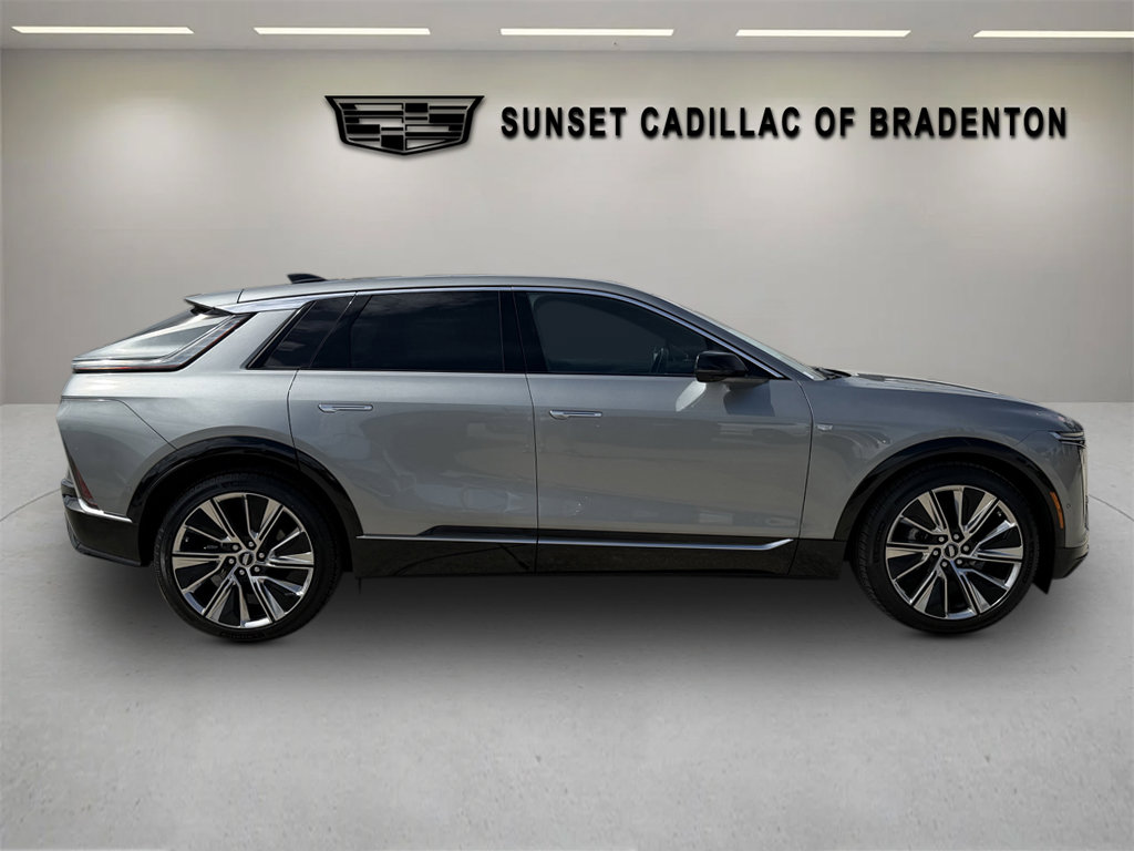 Certified 2026 Cadillac Lyriq Signature Luxury w/ Nappa Leather Package AWD/4WD image 2