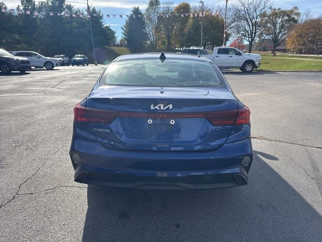 Used 2023 Kia Forte LXS image 6