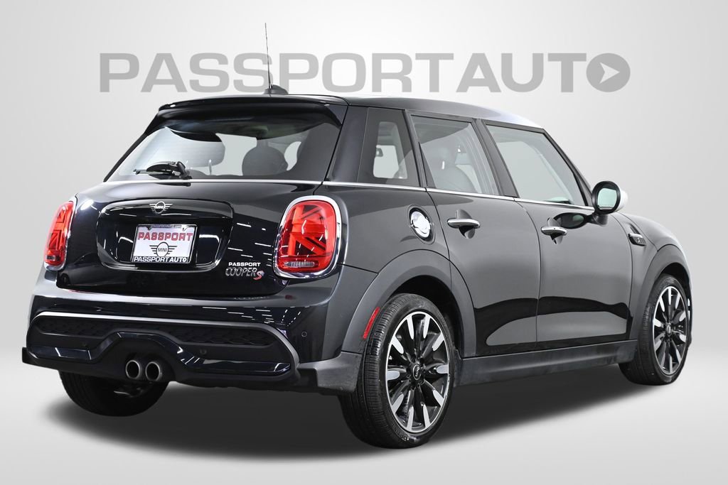 Certified 2024 MINI Cooper S image 10