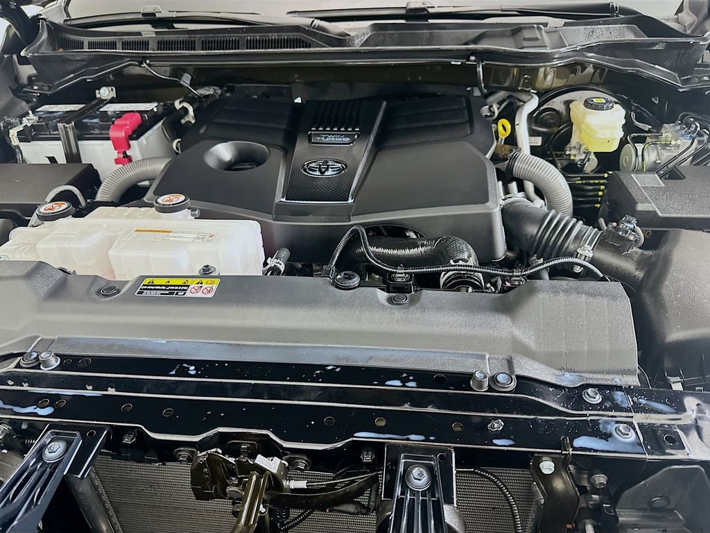Certified 2025 Toyota Tundra Limited image 31