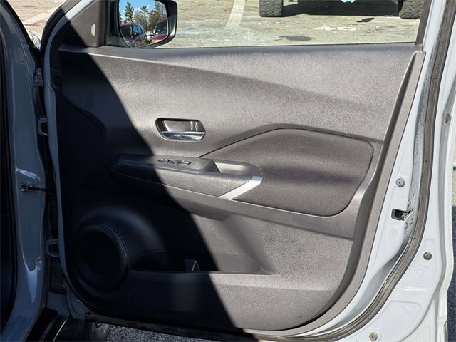 Used 2024 Nissan Kicks SV image 28