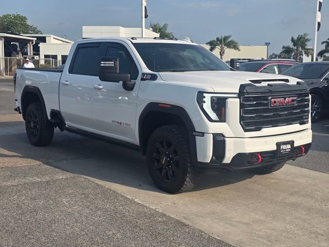 Used 2025 GMC Sierra 2500 AT4 w/ AT4 Premium Plus Package AWD/4WD image 4
