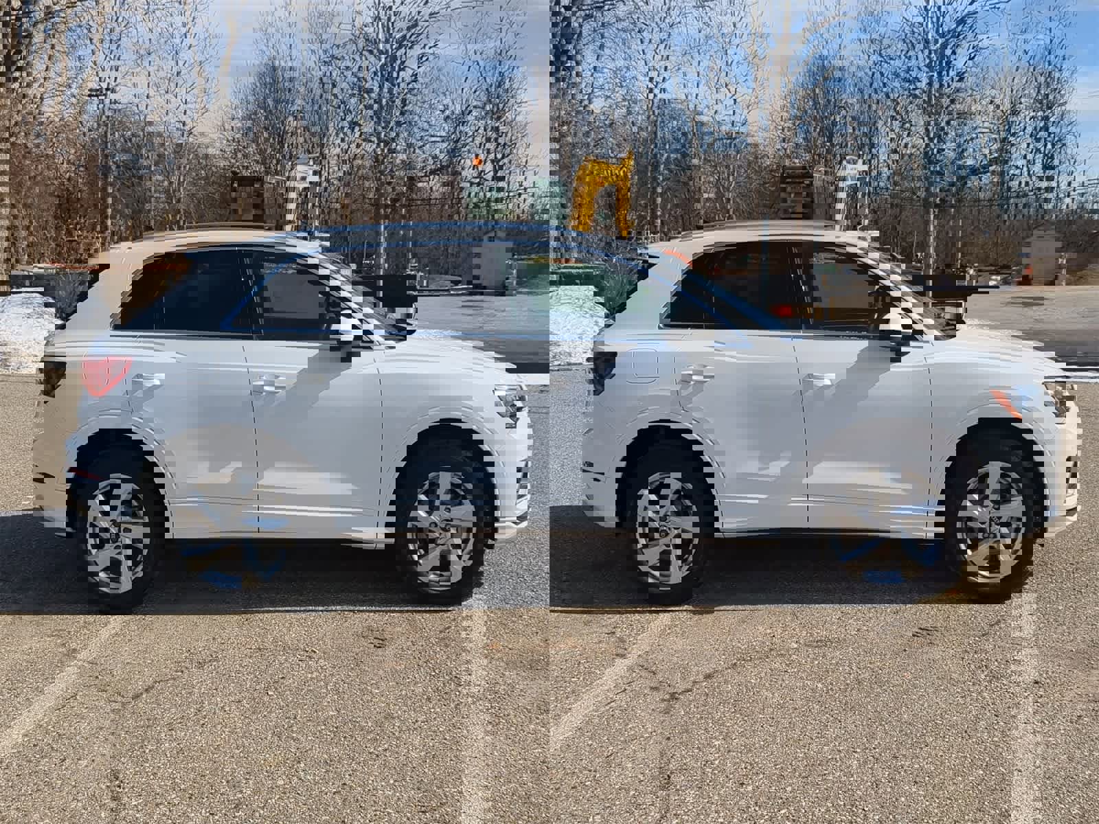 Used 2022 Audi Q3 2.0T Premium w/ Convenience Package image 15