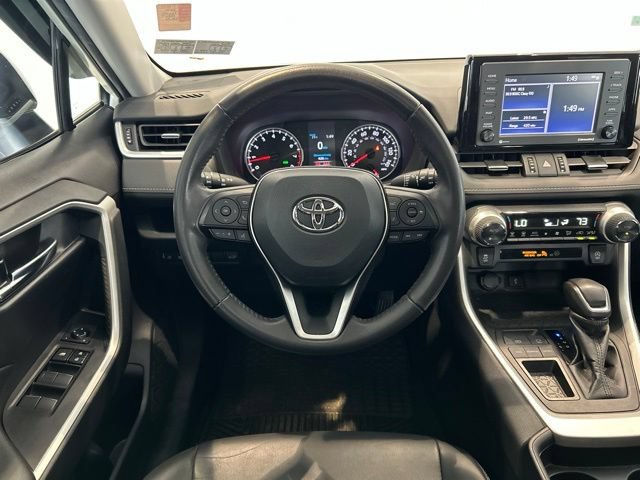 Certified 2021 Toyota RAV4 XLE Premium FWD image 9
