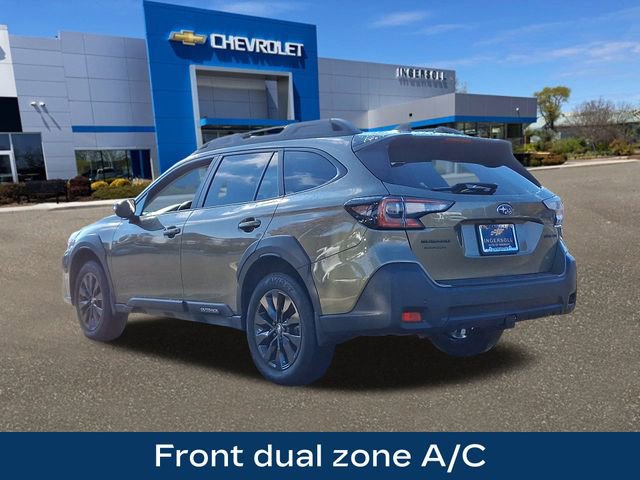 Used 2025 Subaru Outback Onyx Edition image 6