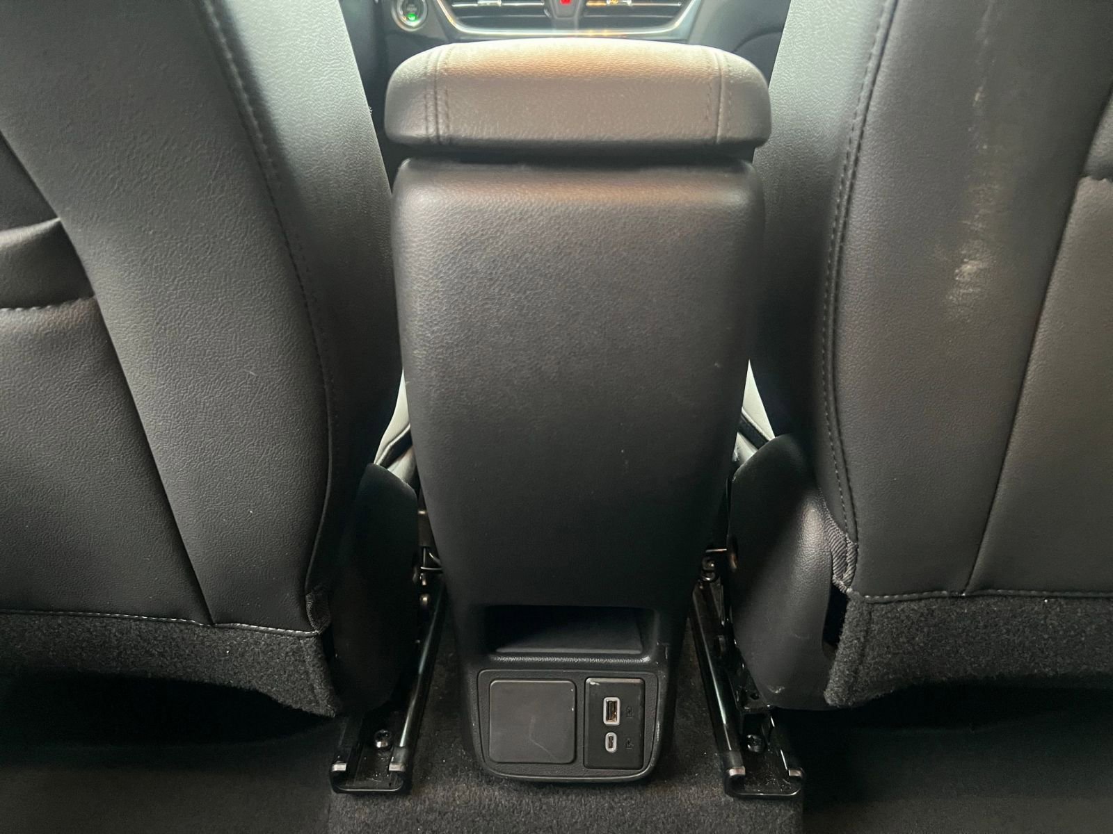 Used 2025 Buick Encore GX Preferred image 24