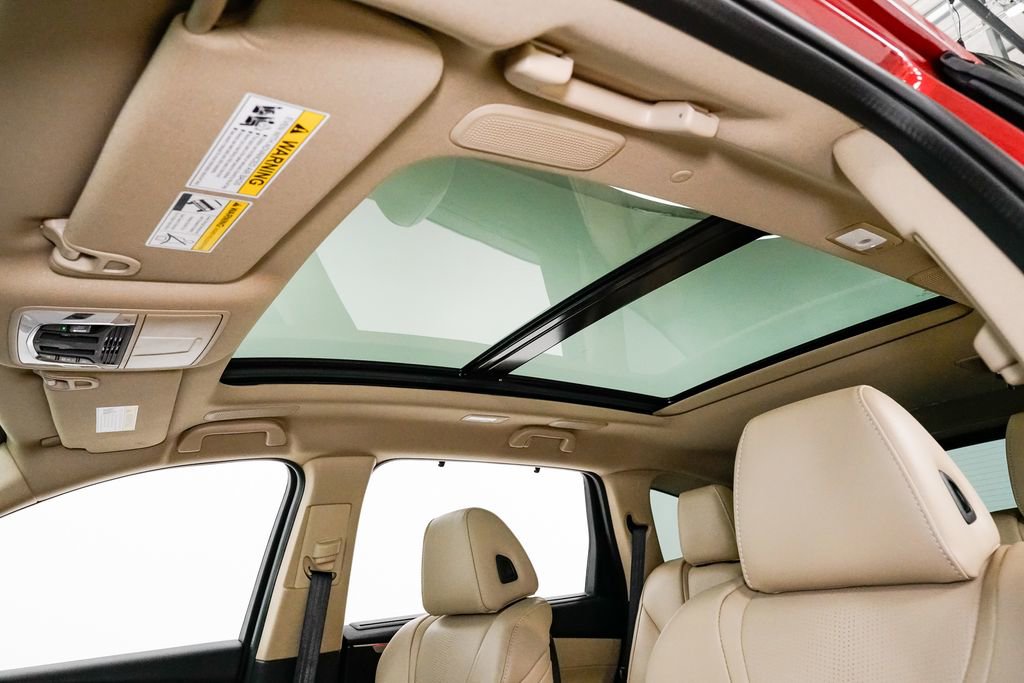 Certified 2025 Acura MDX w/ Technology Package image 9