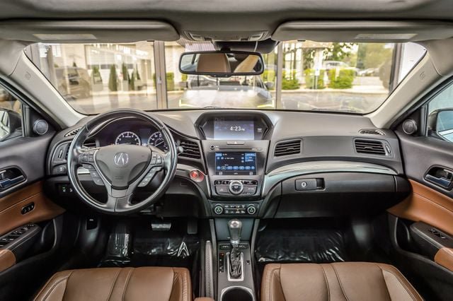 Used 2019 Acura ILX FWD image 3