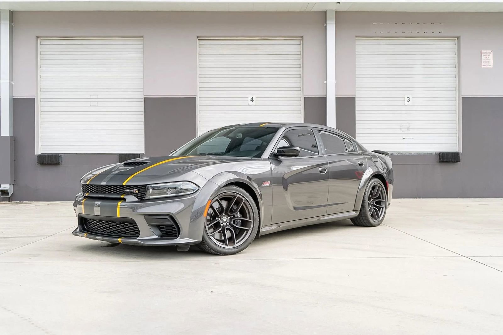 Used 2023 Dodge Charger Scat Pack image 2