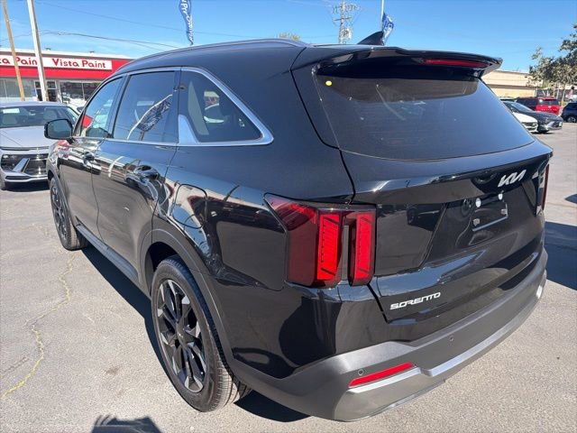 Used 2025 Kia Sorento EX image 7