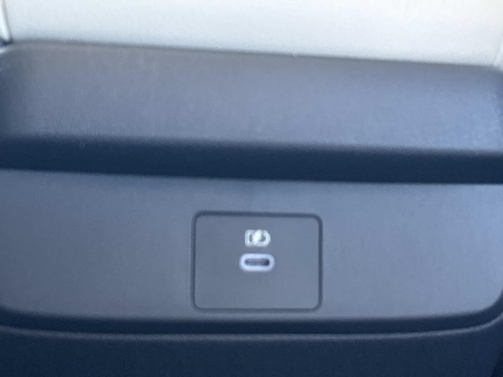 Used 2026 Nissan Sentra SL w/ Floor Mat Package FWD image 23