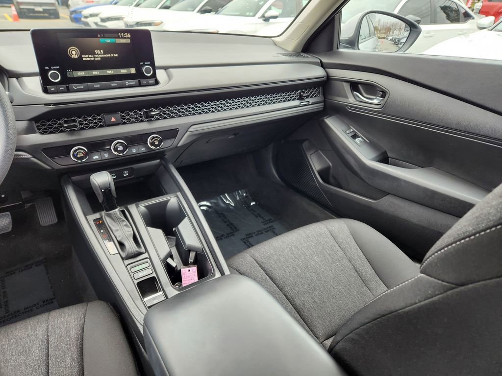 Certified 2023 Honda Accord LX image 14