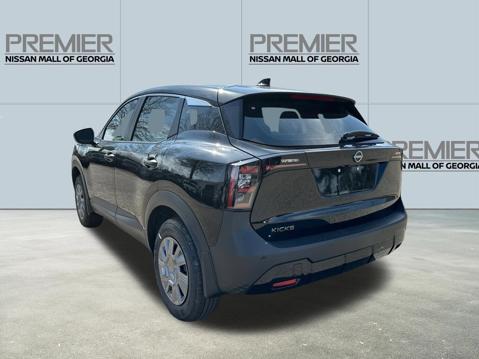 New 2026 Nissan Kicks S FWD image 7