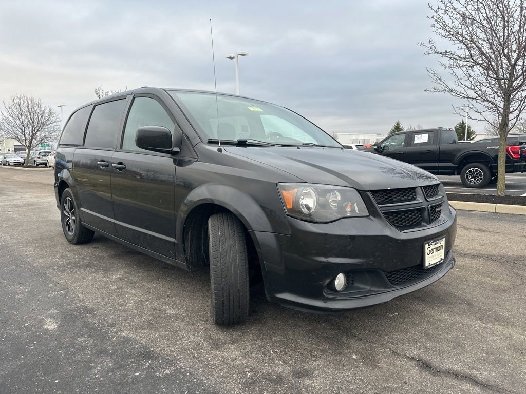 Used 2018 Dodge Grand Caravan SXT w/ Blacktop Package image 12