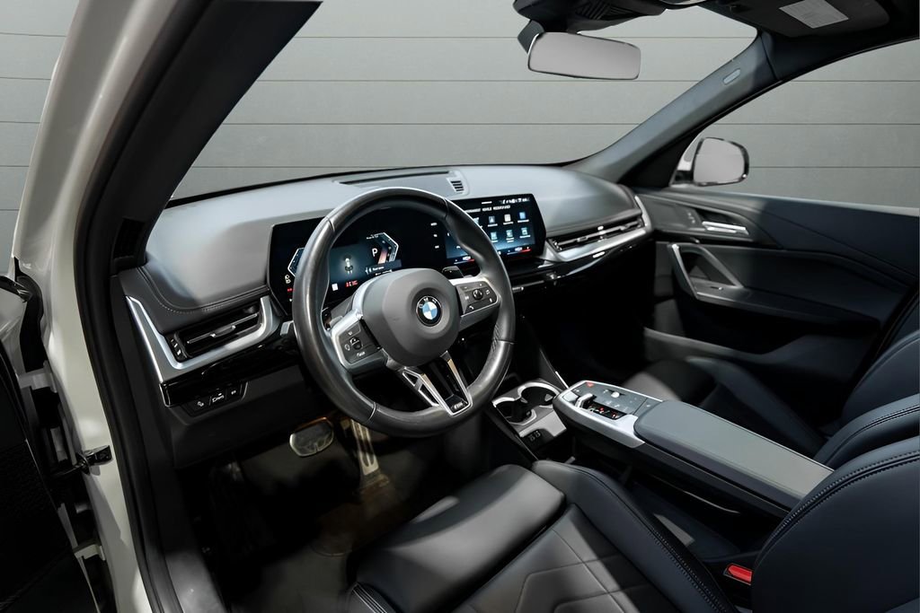 Used 2024 BMW X1 xDrive28i w/ M Sport Package image 19