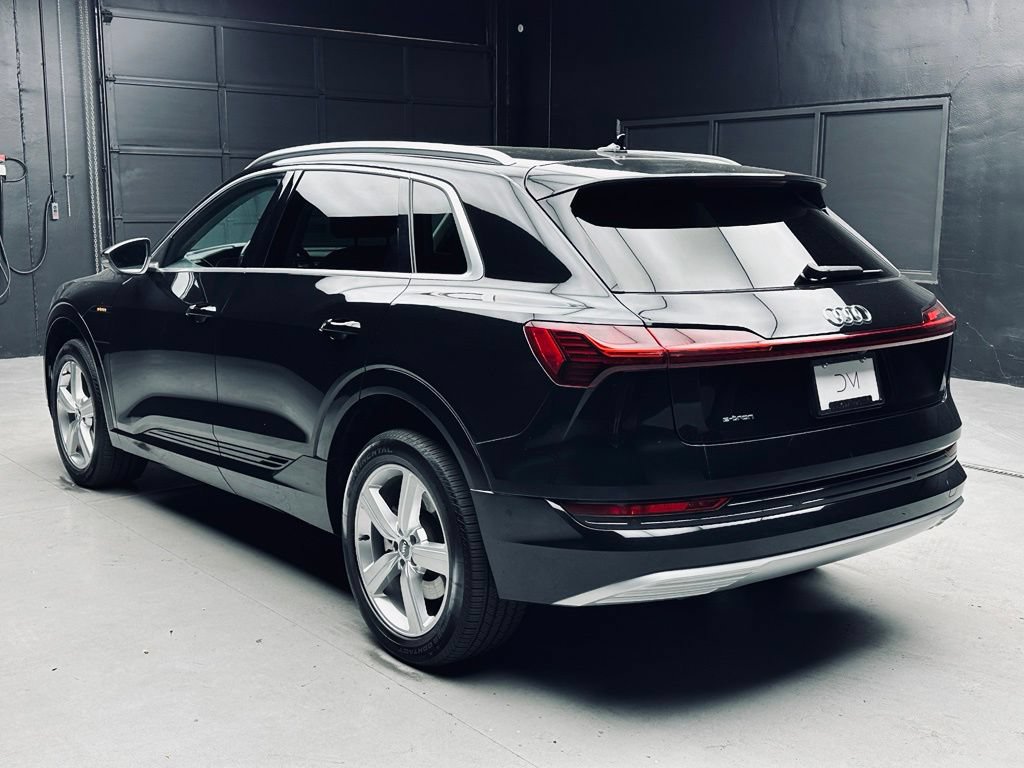 Used 2019 Audi e-tron Premium Plus w/ Cold Weather Package AWD/4WD image 5