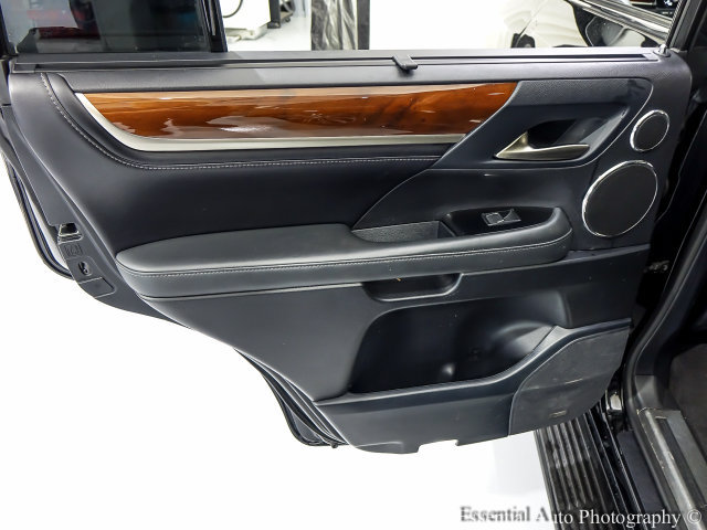 Used 2019 Lexus LX 570 4WD image 22