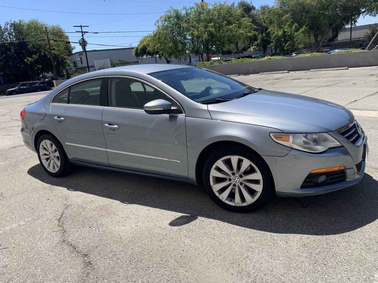 Used 2009 Volkswagen CC Sport FWD image 9