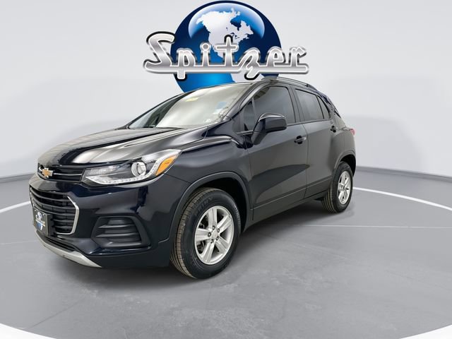 Used 2022 Chevrolet Trax LT w/ LT Convenience Package image 6