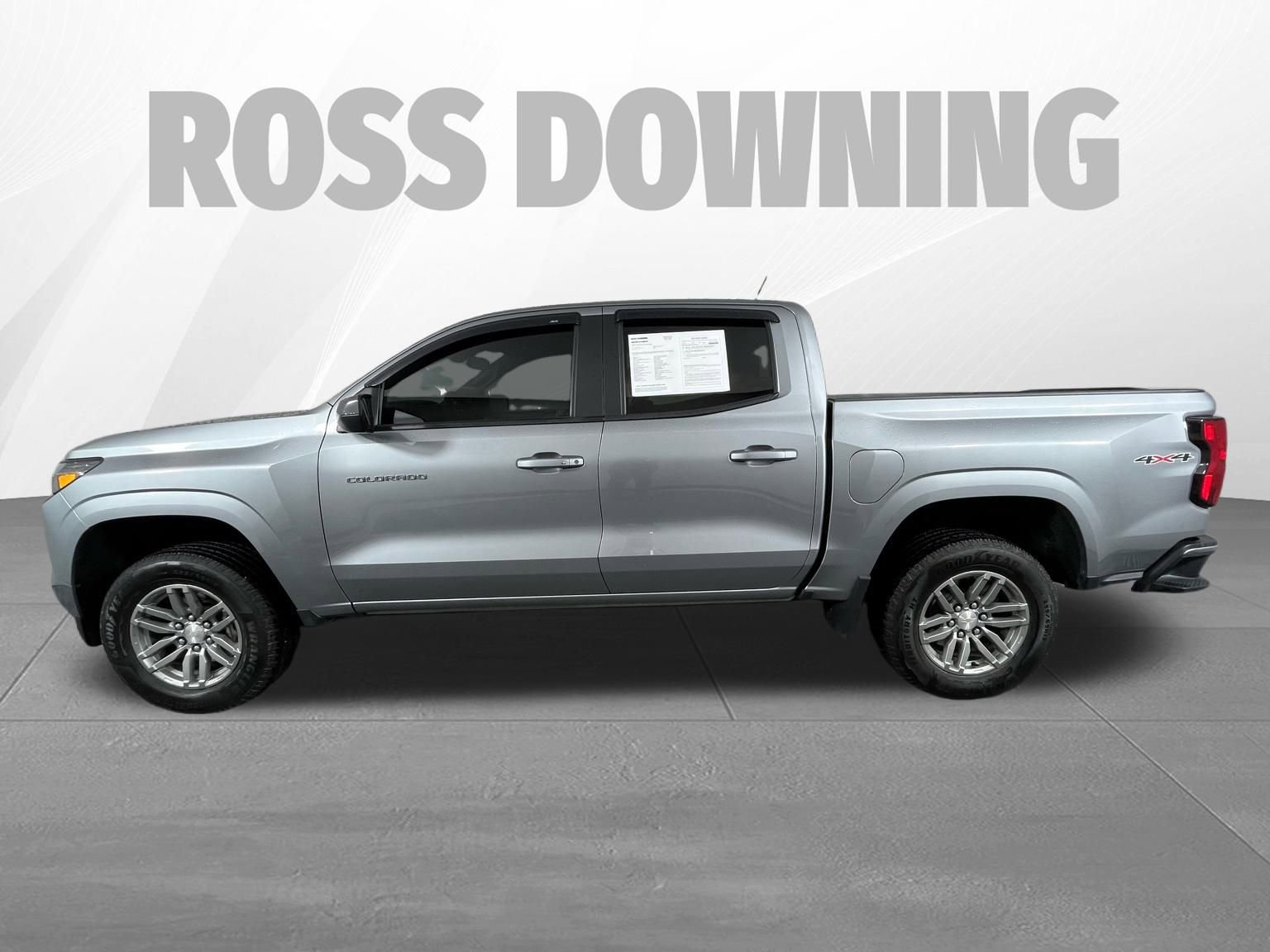 Used 2024 Chevrolet Colorado LT image 3