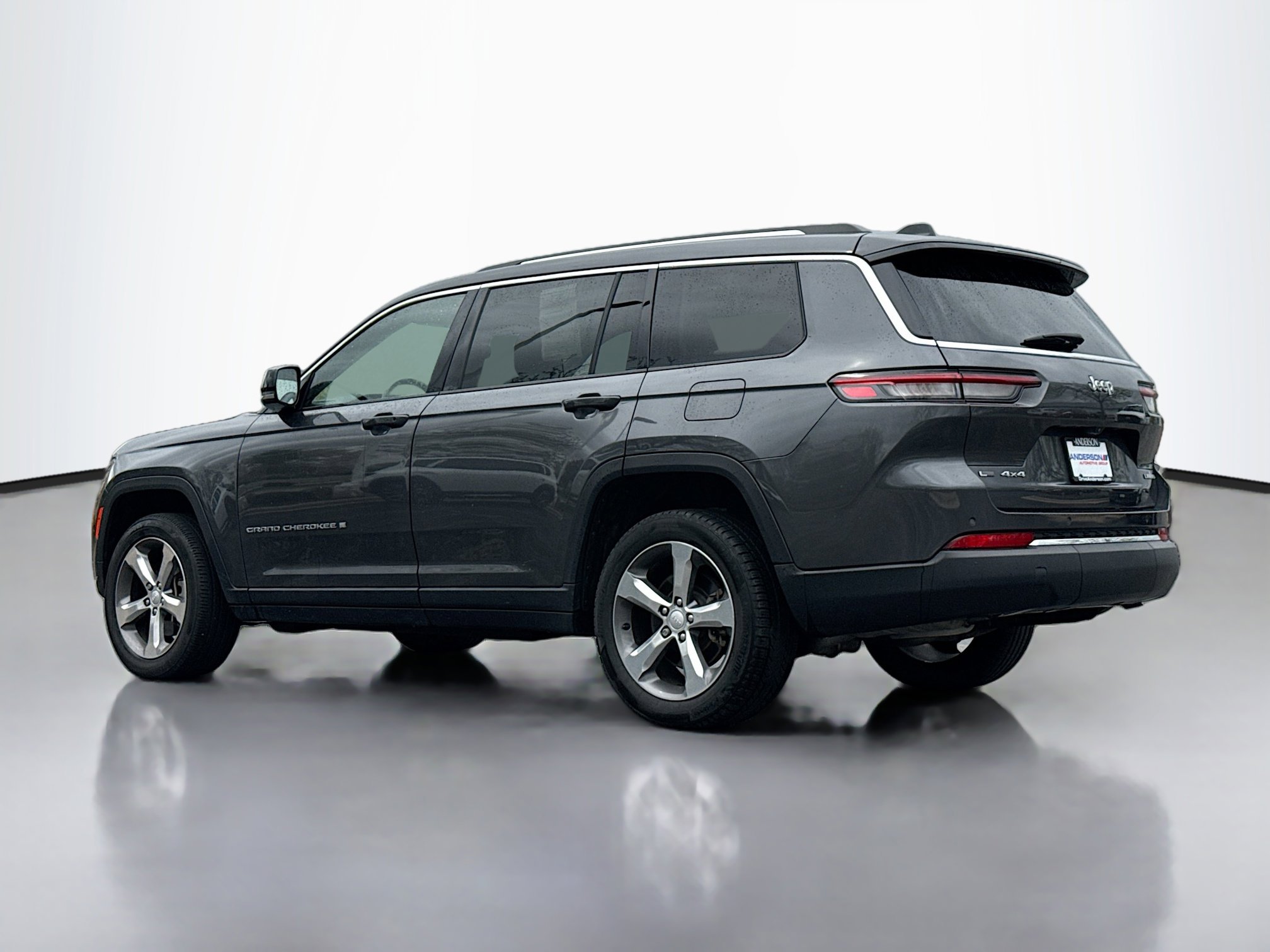 Used 2022 Jeep Grand Cherokee L Limited AWD/4WD image 14