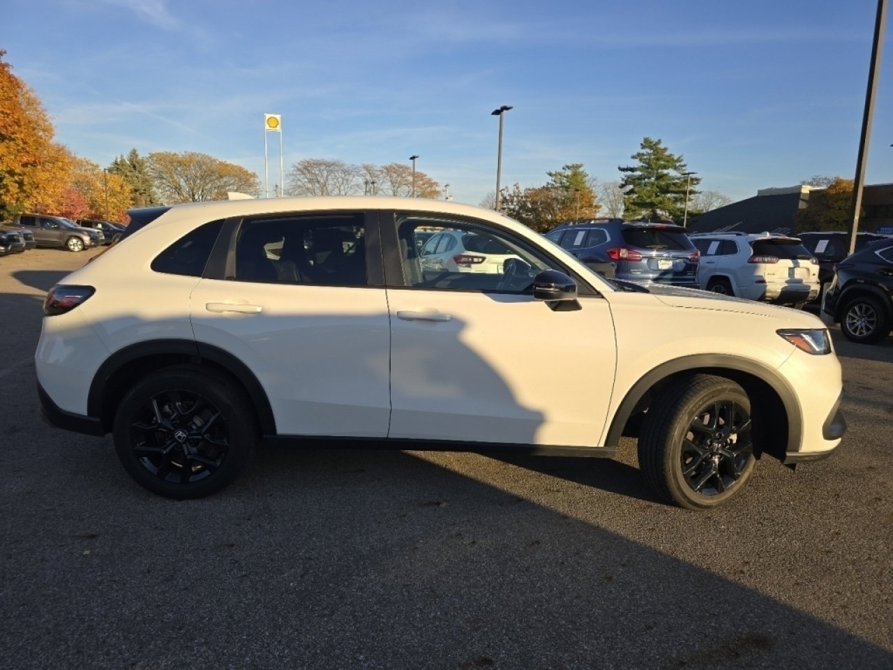 Certified 2025 Honda HR-V Sport image 19