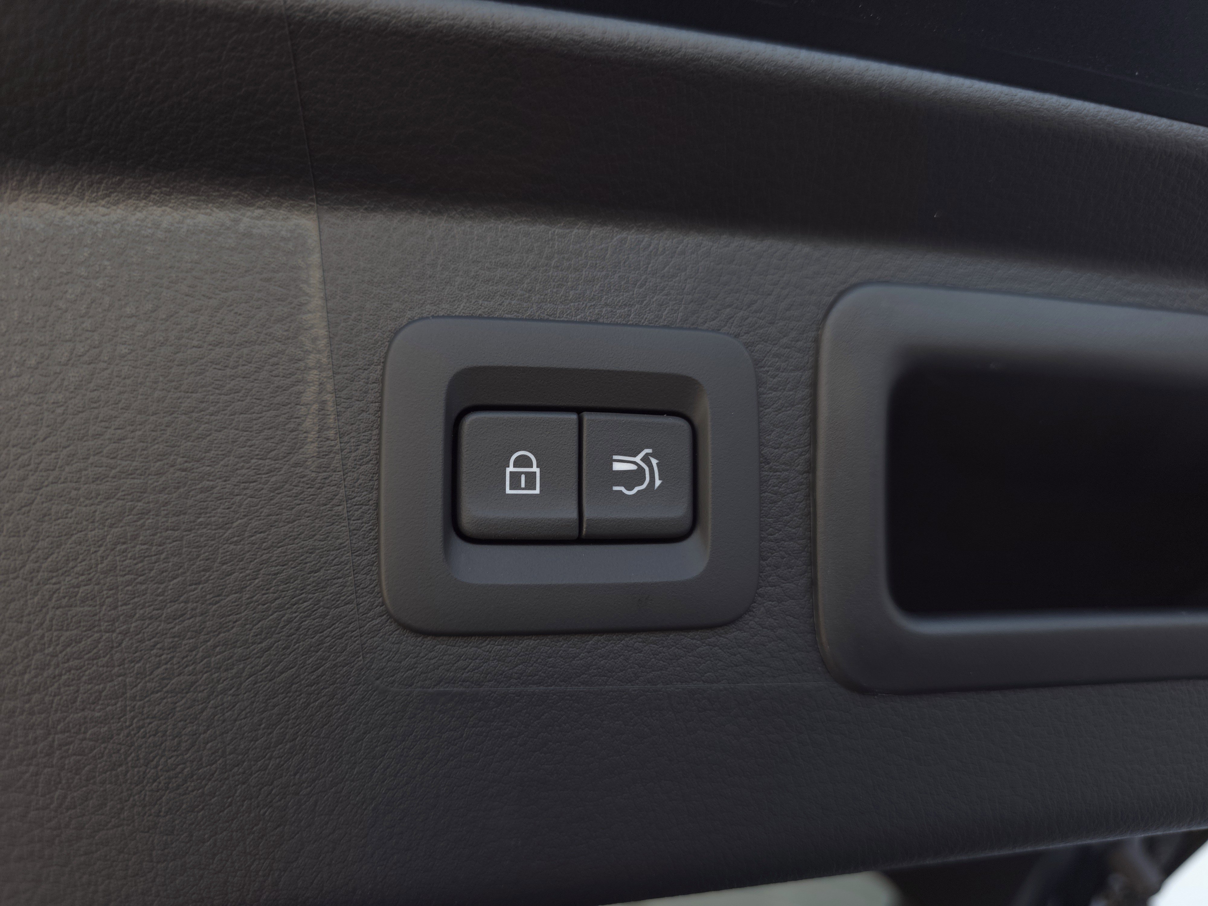 New 2025 MAZDA CX-50 AWD 2.5 S w/ Weather Package image 35