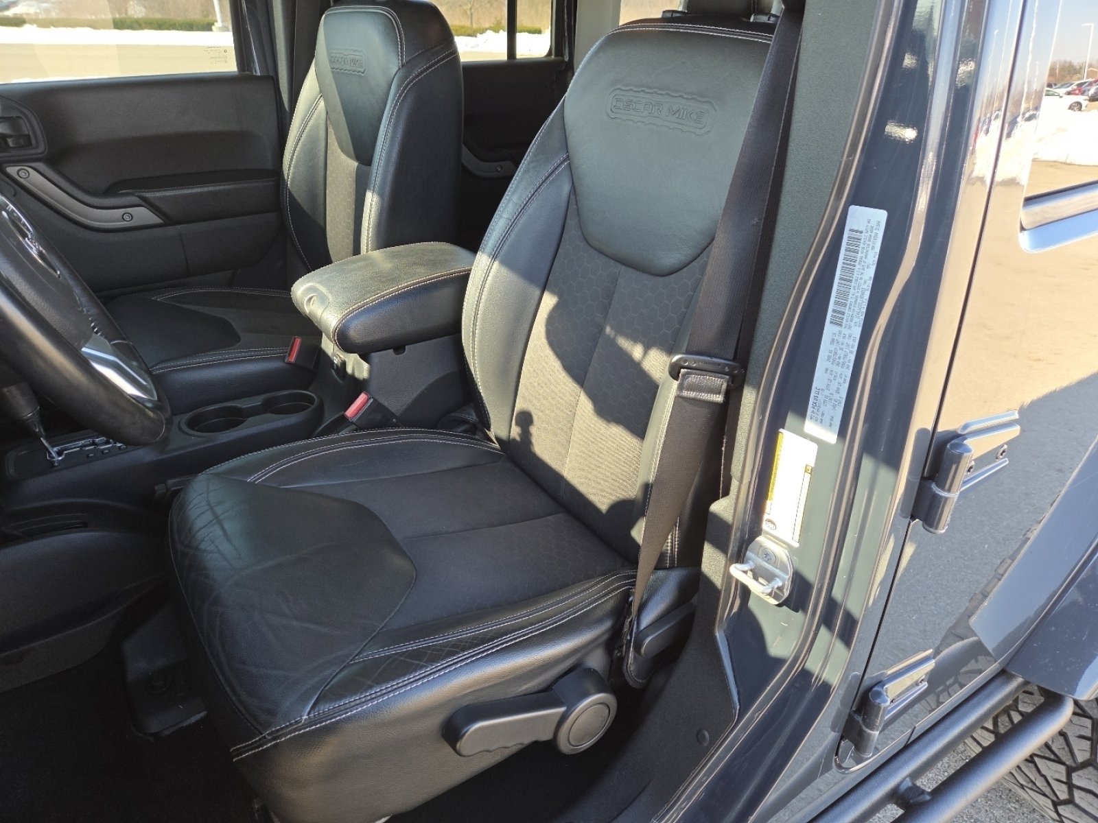 Used 2018 Jeep Wrangler Unlimited Sport image 22