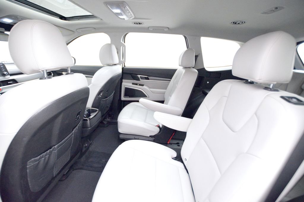 Used 2021 Kia Telluride S image 12