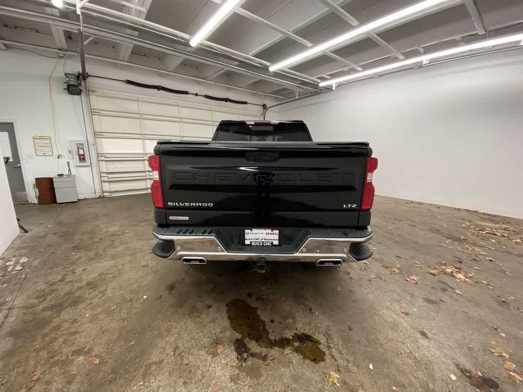Used 2020 Chevrolet Silverado 1500 LTZ w/ LTZ Premium Package AWD/4WD image 5