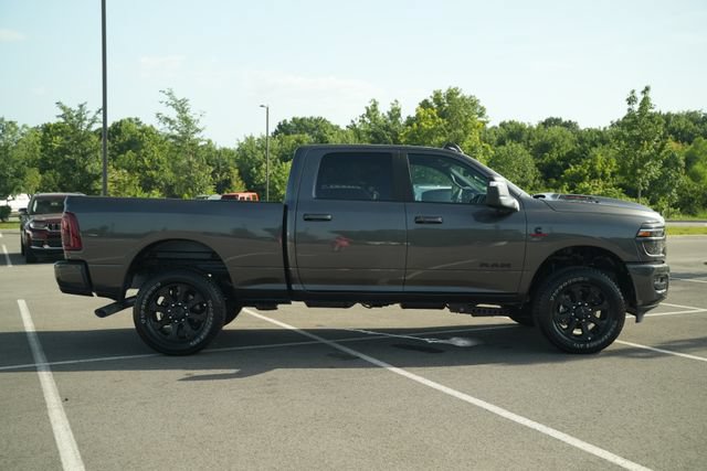 New 2026 RAM 2500 Laramie w/ Night Edition AWD/4WD image 8