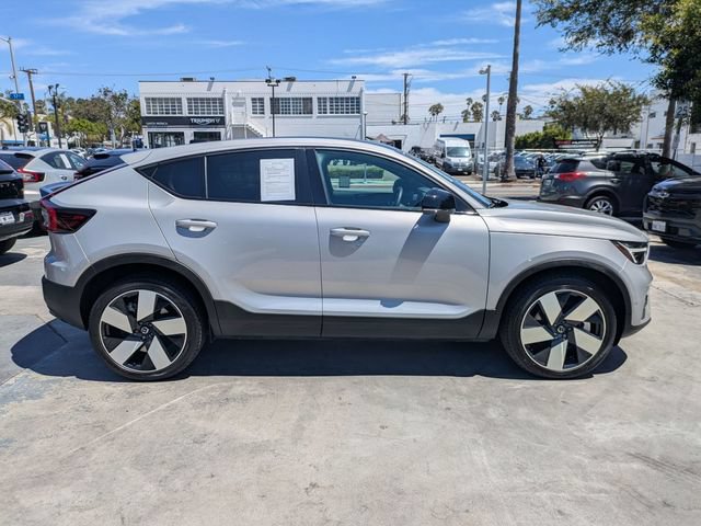 Certified 2023 Volvo C40 P8 Recharge Ultimate w/ Protection Package Premier AWD/4WD image 2