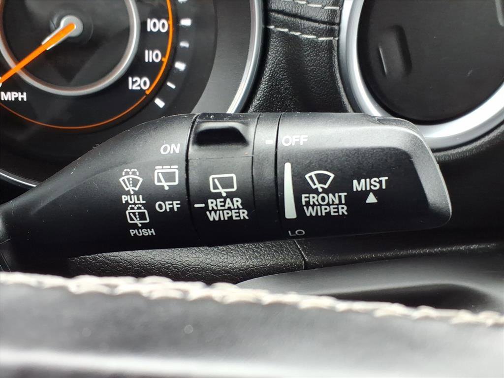 Used 2018 Jeep Wrangler Unlimited Sahara image 25