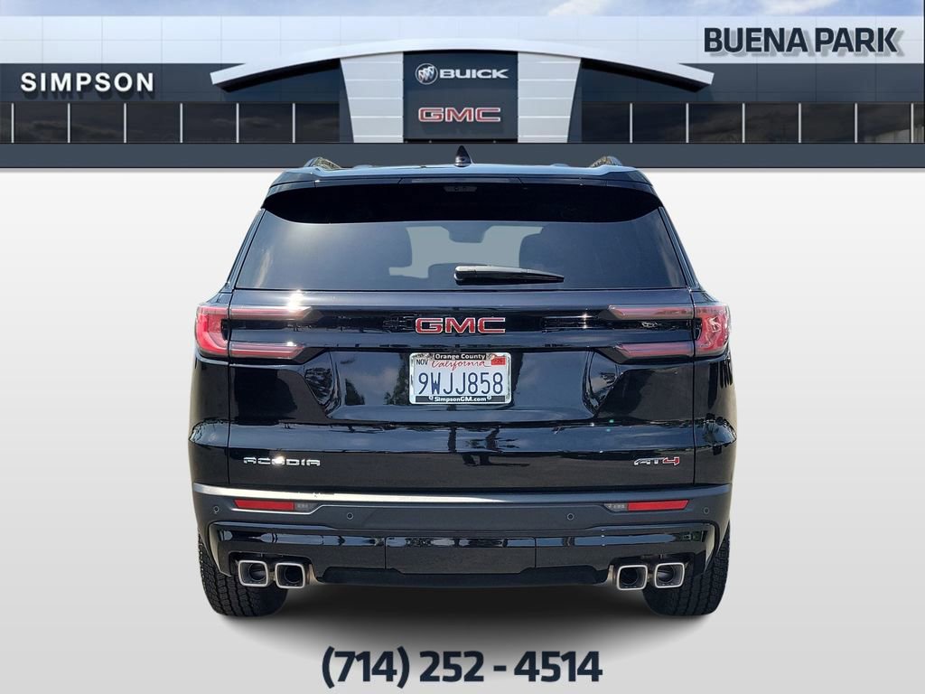 Used 2026 GMC Acadia AT4 w/ Luxury Package AWD/4WD image 7