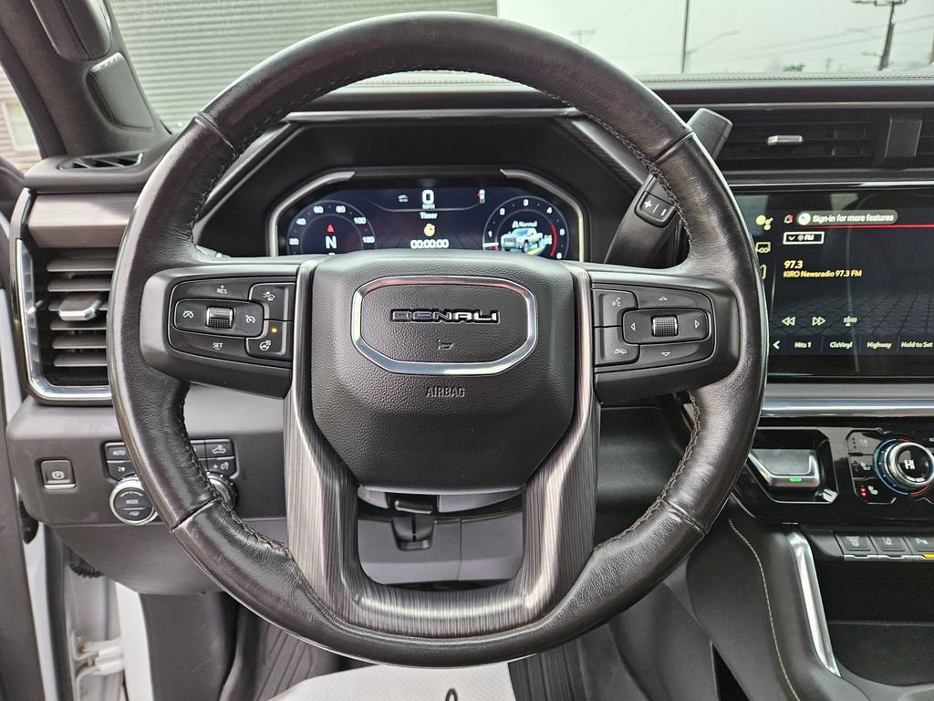 Used 2024 GMC Sierra 3500 Denali Ultimate AWD/4WD image 21